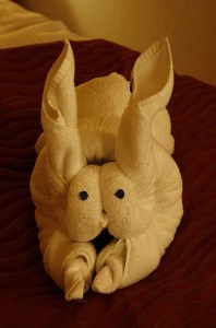 2.1268694877.towel-animal---bunny